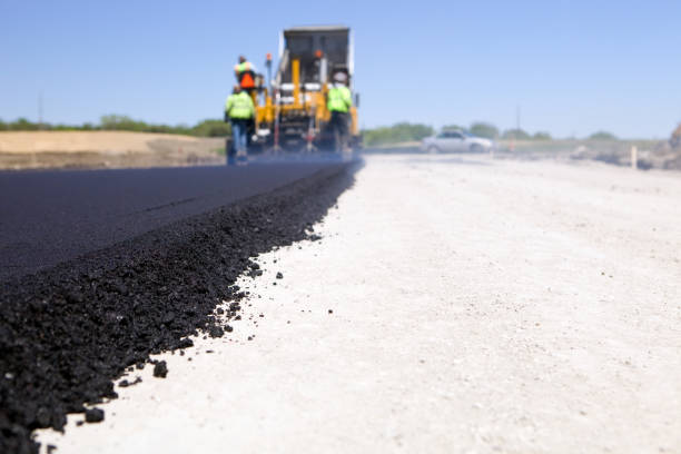 Best Gravel Driveway Installation  in Minot, ND